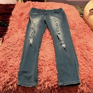 Basically brand new juniors VIP jeans, 17/33